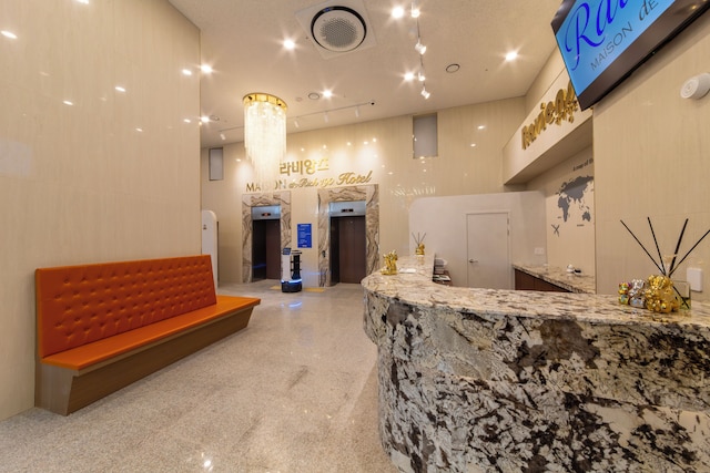 Raviens Maison de Hotel