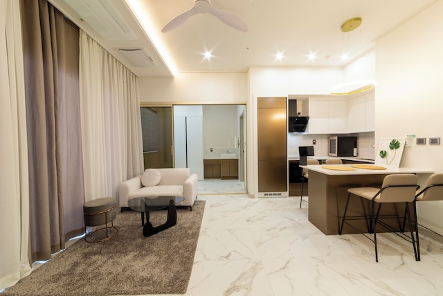 Raviens Maison de Hotel