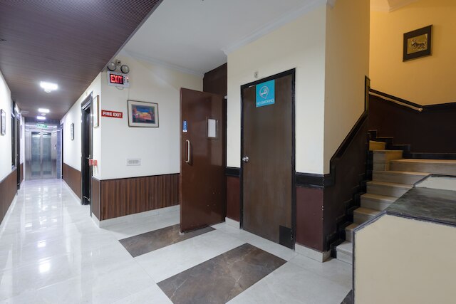 ホテル アマール イン - ラジパト ナガール