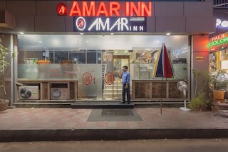 ホテル アマール イン - ラジパト ナガール