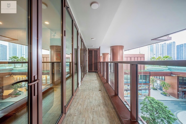 Metropole Sovereign Waterside Retreat