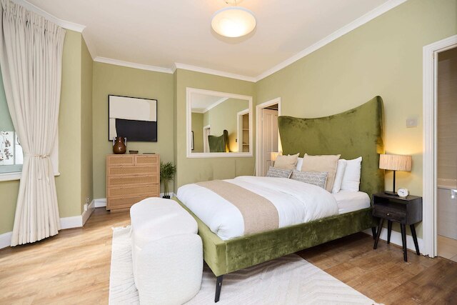 ケンジントン ガーデン フラット ウィズ オフィス