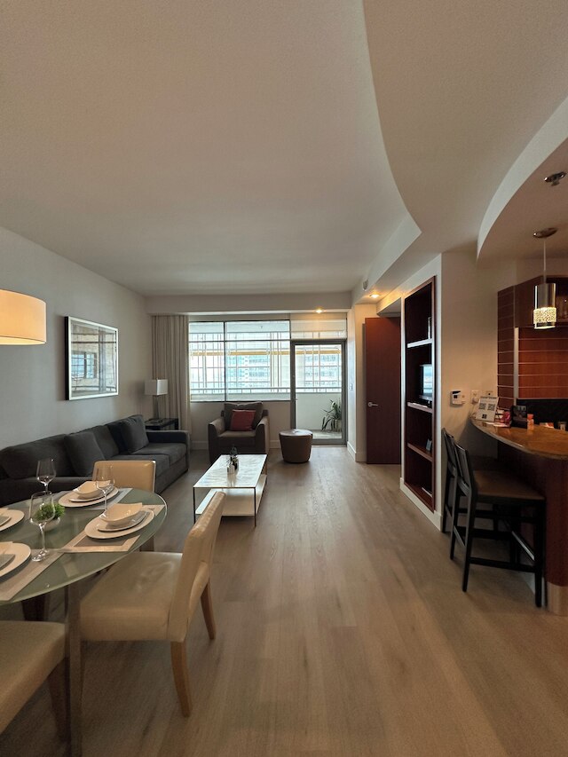 AKA ブリッケル 31th フリー パーキング by パレルモ ホーム