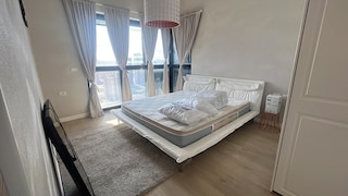 Stylish 3BR Family Retreat