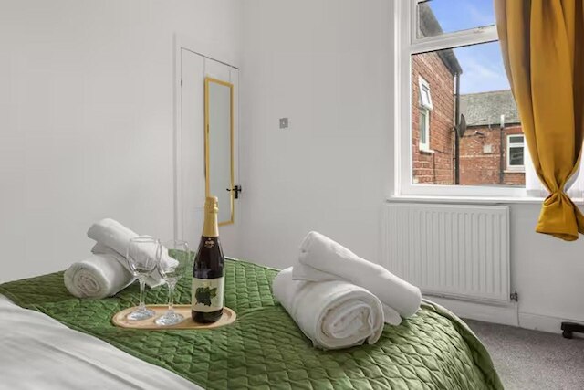 ファミリー - スリープス 6 - ガーデン - パーキング