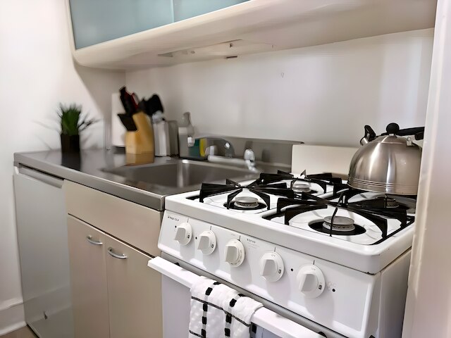 Studio in Gold Coast - SP 1204