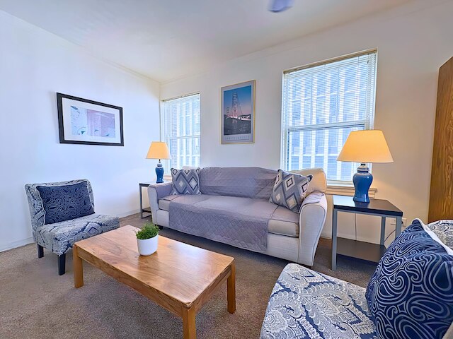 1BR Gold Coast Vintage Gem - SP 1700