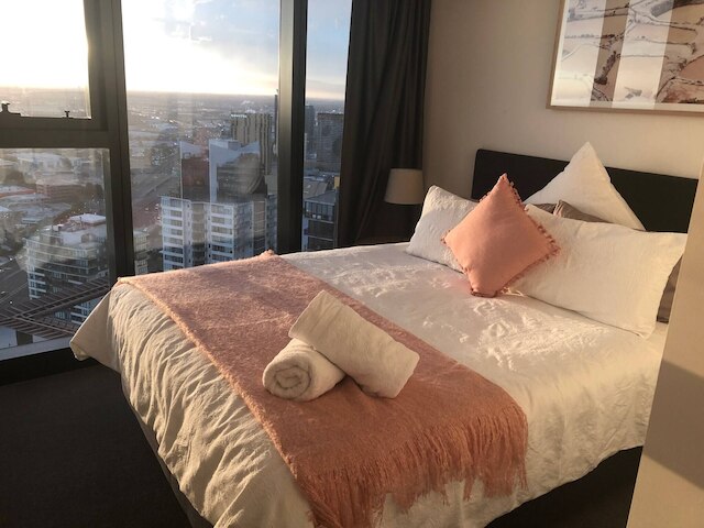 サウスバンク 2ベッドルーム ハイシティビューズ エンジョイ ワイン、ジム、プール、WiFi