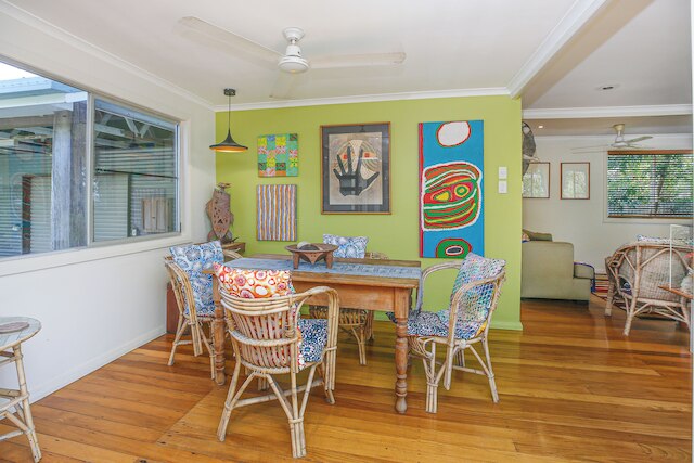 Steps to Sand Machans Beach