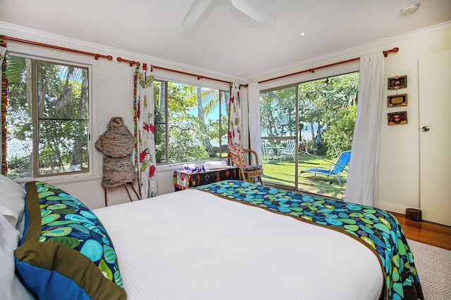 Steps to Sand Machans Beach