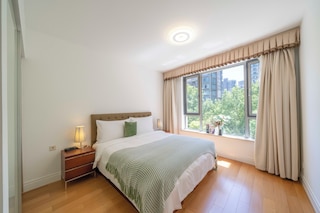 Tyms Stylish 3BR 2BA Apt Xujiahui Metro