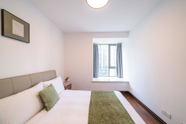 Tyms Premium 3BR 2BA Apt Walk to Metro