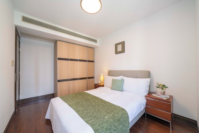 Tyms Premium 3BR 2BA Apt Walk to Metro