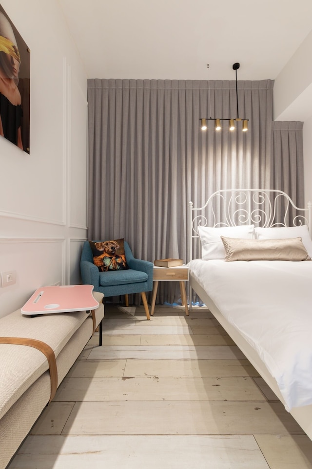 3 BR SeaFront APT Prestigious Tower