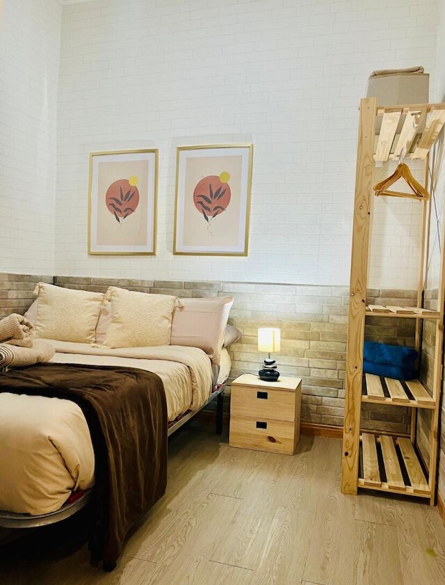 Basic Interior Apartment Sagrada Familia