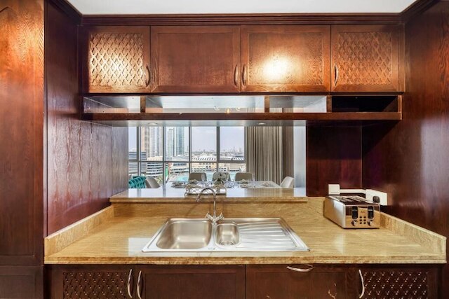 ラビッシュ 3 ベッドルーム ビサイド バージ カリファ アンド ファウンテン ビュー