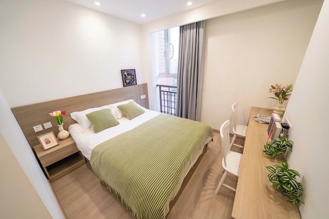 Book and Bed-QuYang Road