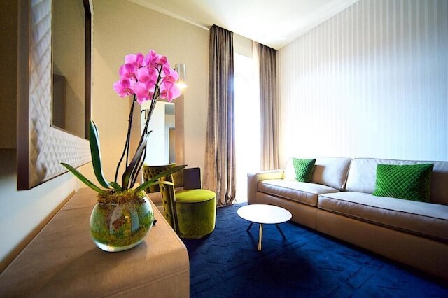 ビー シークレット ヴィットリアーノ