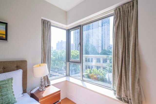 Tyms Luxury 2BR 1BA Apt Xujiahui Shops