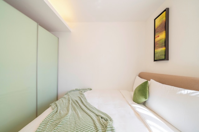 Tyms Luxury 2BR 1BA Apt Xujiahui Shops