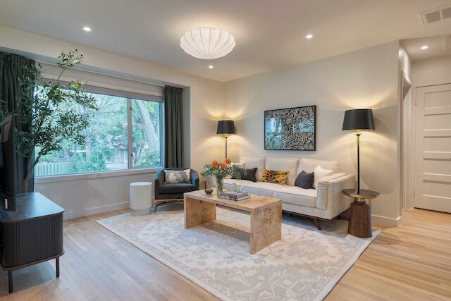 モダン オースティン ホーム ウィズ プール, パッティンググリーン & コーヒーヌック タウンズ リトリート by Avantstay