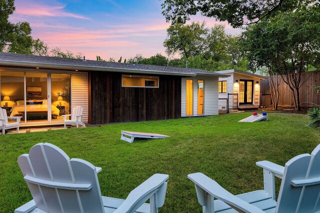 モダン オースティン ホーム ウィズ プール, パッティンググリーン & コーヒーヌック タウンズ リトリート by Avantstay