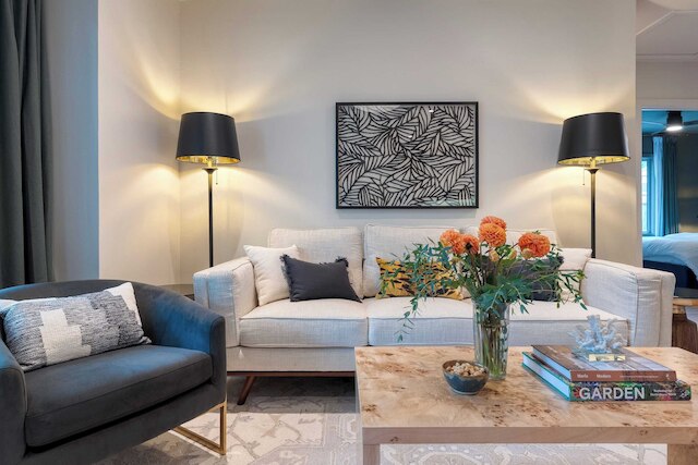 モダン オースティン ホーム ウィズ プール, パッティンググリーン & コーヒーヌック タウンズ リトリート by Avantstay