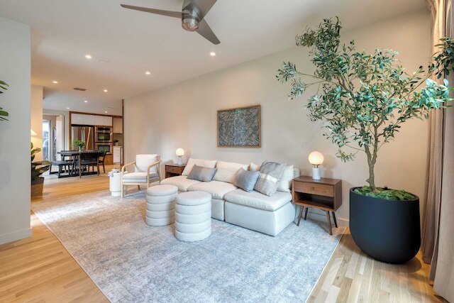 モダン オースティン ホーム ウィズ プール, パッティンググリーン & コーヒーヌック タウンズ リトリート by Avantstay