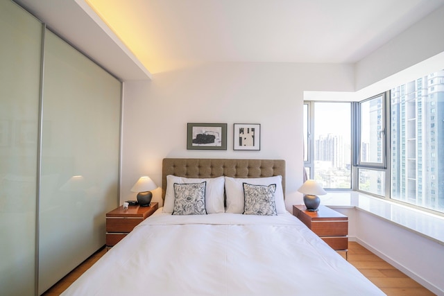 Tyms Elegant 2BR 1BA Apt Walk to Malls