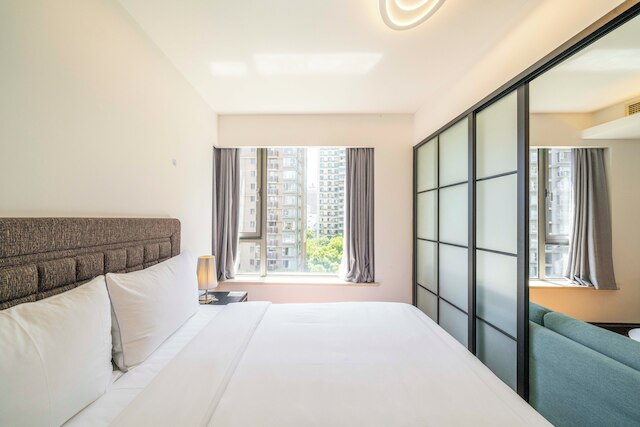 Tyms Modern 1BR 1BA Suite Xujiahui Metro