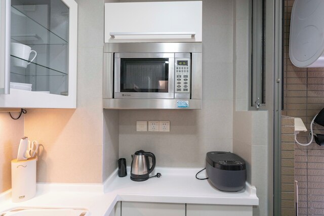 Tyms Modern 1BR 1BA Suite Xujiahui Metro