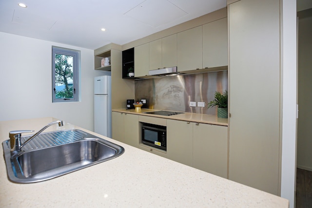 Apartment in the City with Pool and BBQ