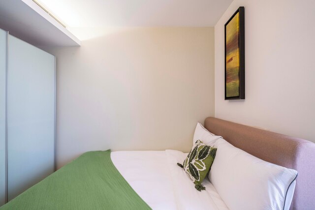 Tyms Spacious 2BR 1BA Apt Xuhui Metro