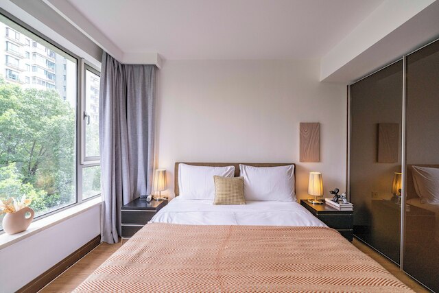 Tyms Modern 1BR 1BA Suite Xujiahui Shops