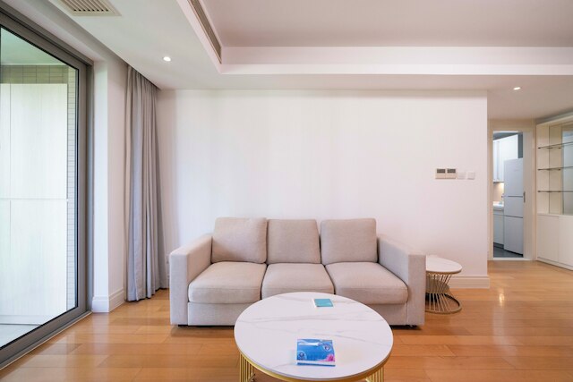 Tyms Stylish 1BR 1BA Apt Xujiahui Center