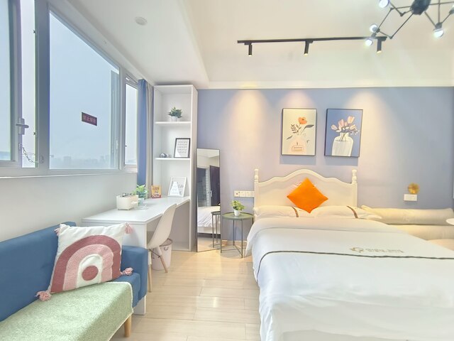 Chongqing Justom Family Apartment Hotel