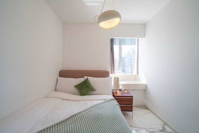 Tyms 2BR 1BA Apt Xujiahui Metro