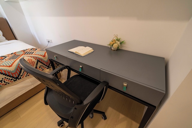 Tyms Stylish 3BR 2BA Apt Xujiahui Shops