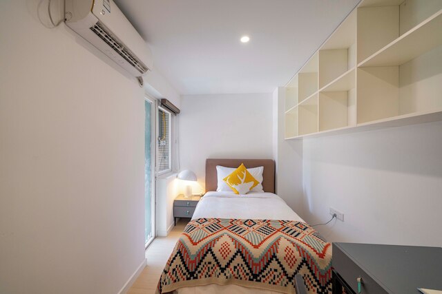 Tyms Stylish 3BR 2BA Apt Xujiahui Shops