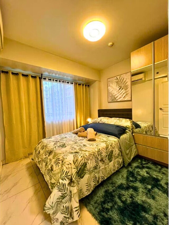 ステイ ビサイド モール オブ アジア ウォーク & エクスプロー