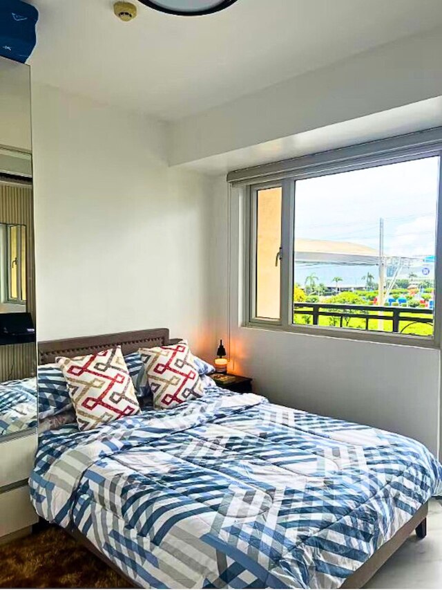 ステイ ビサイド モール オブ アジア ウォーク & エクスプロー