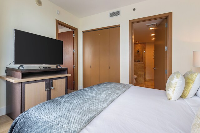 AKA ブリッケル シティ ビューズ by パレルモ ホーム