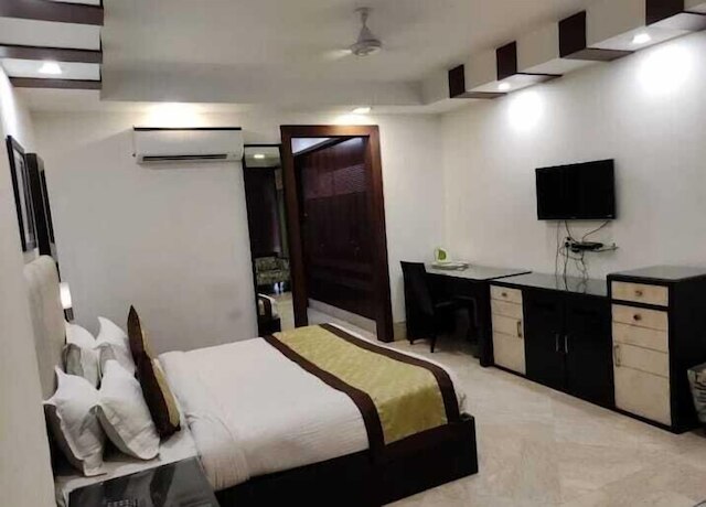 アーロン レジデンシー