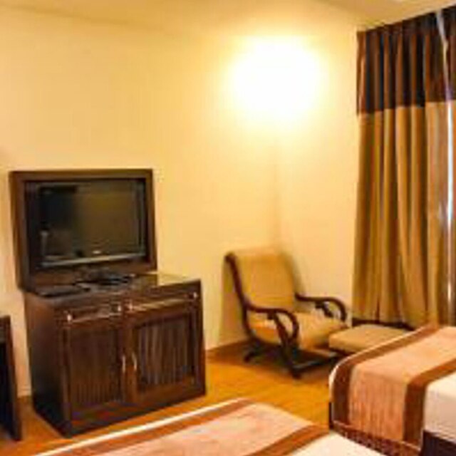 アーロン レジデンシー