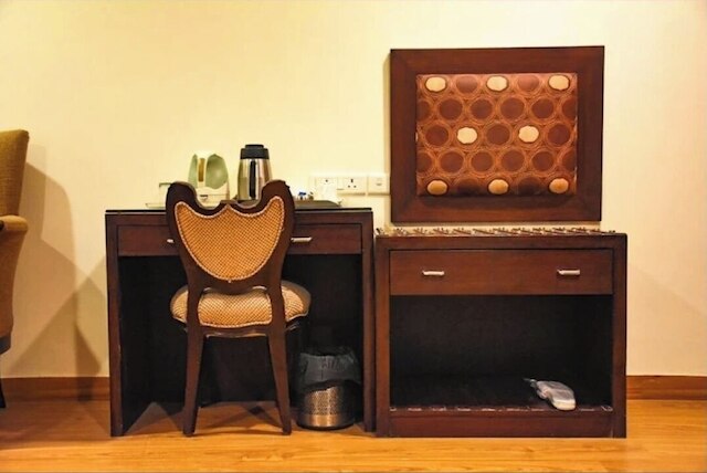 アーロン レジデンシー