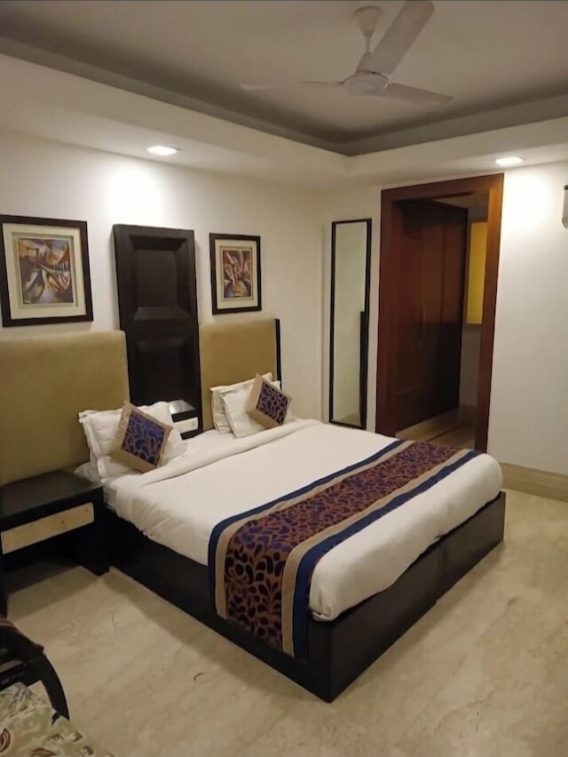 アーロン レジデンシー