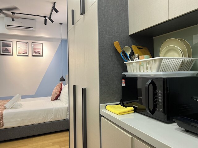 ザ コロニー バイ インフィニタム フリクセス