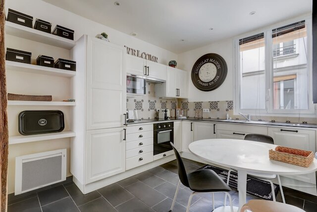 アトス I スタイリッシュ 1ベッドルーム ホーム オン ザ リヴ ゴーシュ