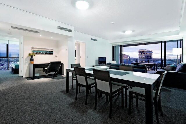 ブロードビーチ スカイライン 3 ベッドルーム リトリート