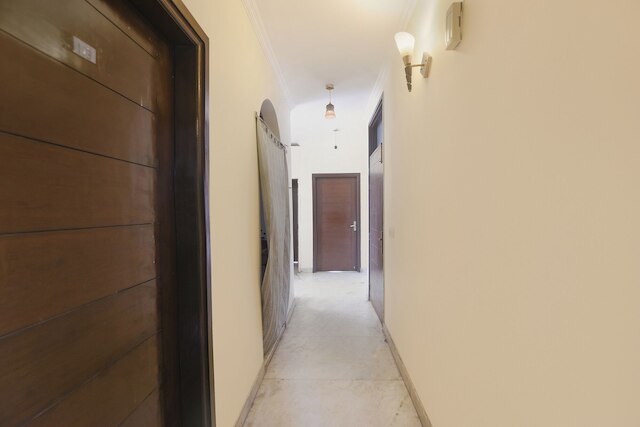 ファブホテル チョードリー パレス